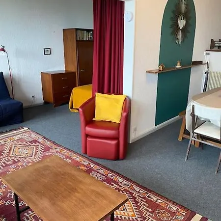 Апартаменты A La Montagne *